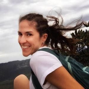 Meet your Posher, Camila